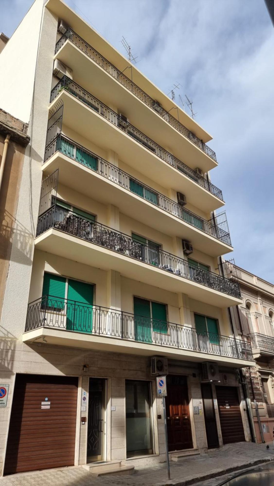 Loft Magna Grecia Reggio Calabria Centro Storico A 3 Minuti A Piedi Dal Mare 아파트 외부 사진